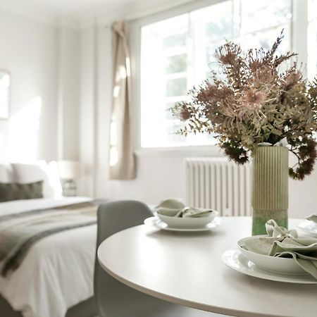 Beautifully Presented Centrally Located Studio Apartment Londres Exterior foto