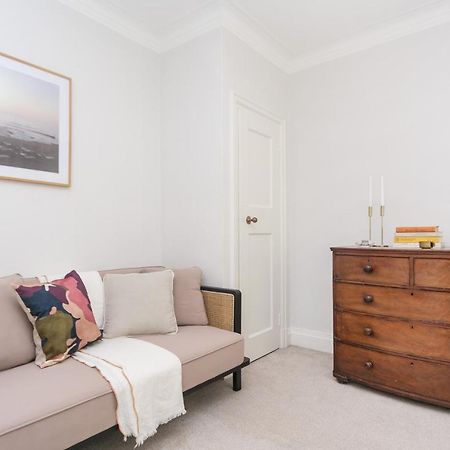 Beautifully Presented Centrally Located Studio Apartment Londres Exterior foto
