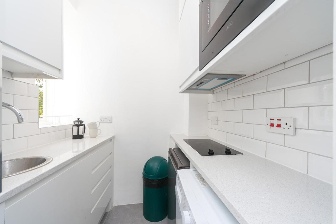 Beautifully Presented Centrally Located Studio Apartment Londres Exterior foto